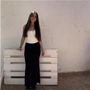 Soy una chica de 20 años, actualmente estoy estudiando la carrera de Economía y Negocios internacionales.